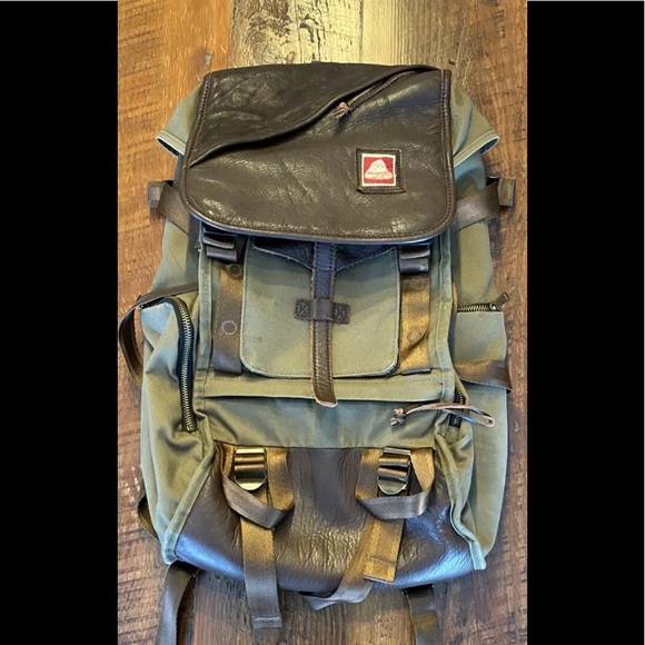 ryan gosling jansport backpack